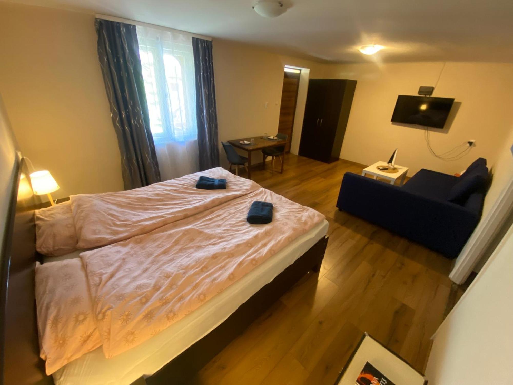 Summer Apartments Tiszakécske Kültér fotó